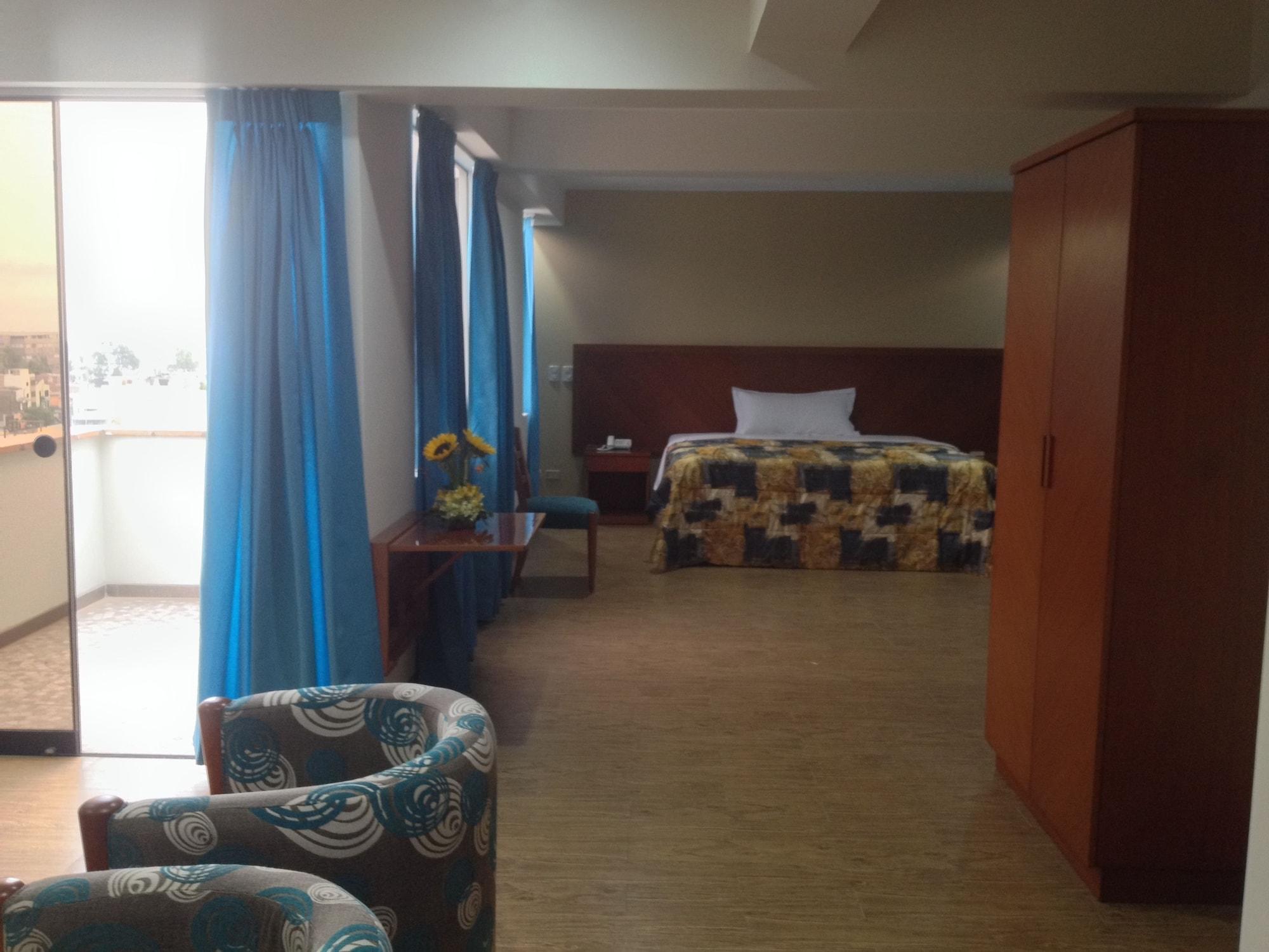 Hotel Esencia Suites Lima Luaran gambar