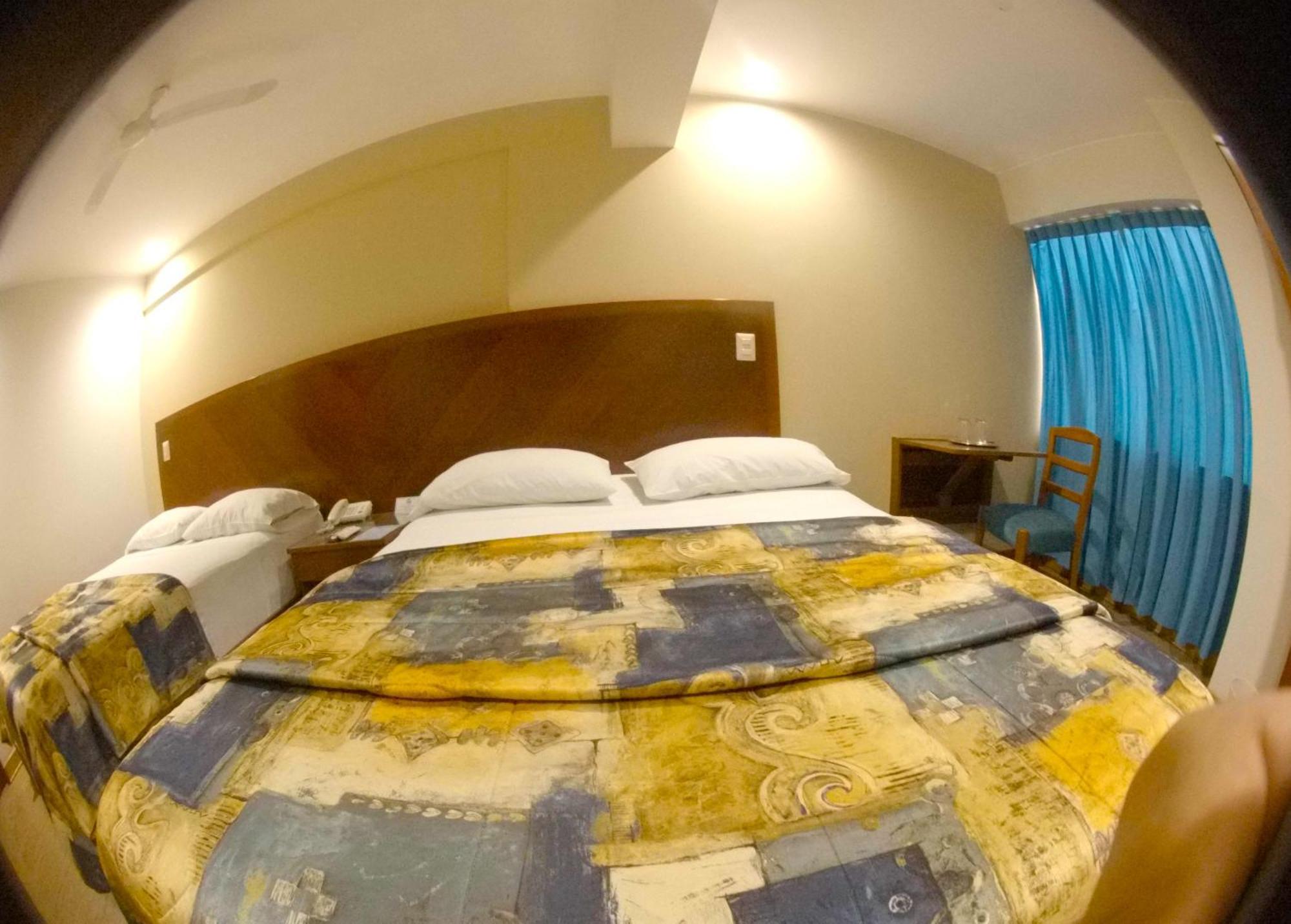Hotel Esencia Suites Lima Luaran gambar