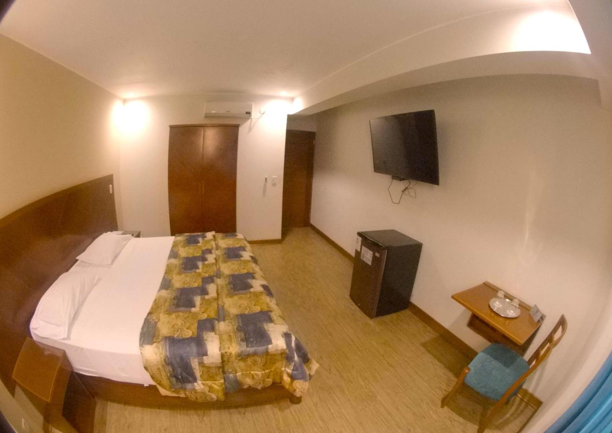 Hotel Esencia Suites Lima Luaran gambar